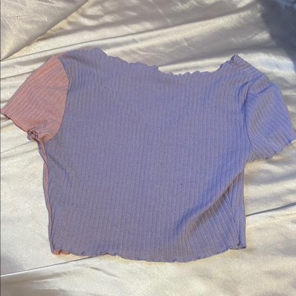 Two-Tone Ribbed Button-Up Top - Picture 2 of 2